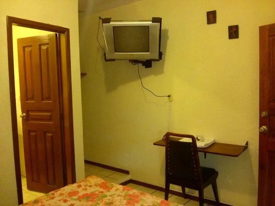 Hostal Casa Calama Inn Quito 0*,  Ekvador