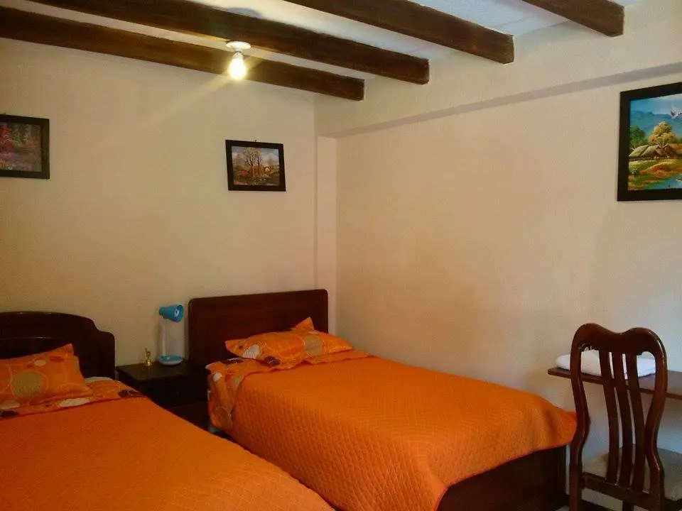 Hostal Casa Calama Inn Quito