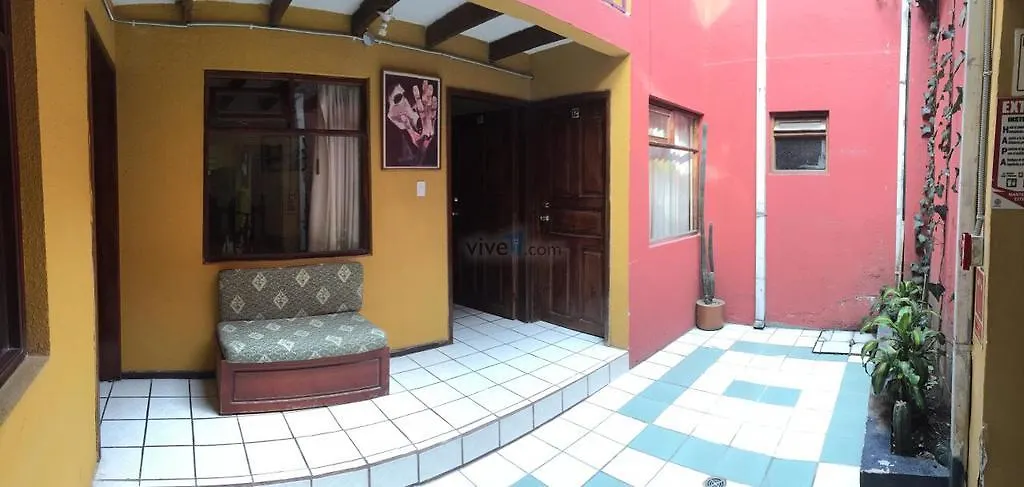 Hostal Casa Calama Inn Quito Konukevi